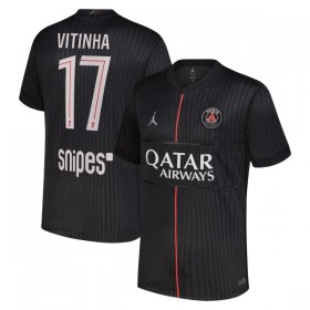 Maillot Paris Saint Germain Vitinha 17 Jordan Quatrième 2025-26