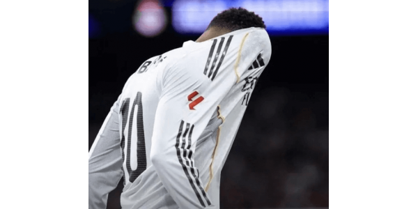 La défaite à domicile du Real Madrid a mis en lumière les faiblesses de son système offensif et défensif La défaite à domicile du Real Madrid a mis en lumière les faiblesses de son système offensif et défensif