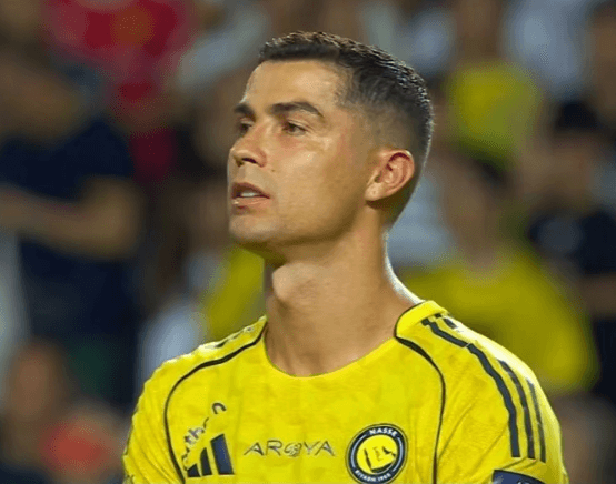 Cristiano Ronaldo rate à nouveau le titre